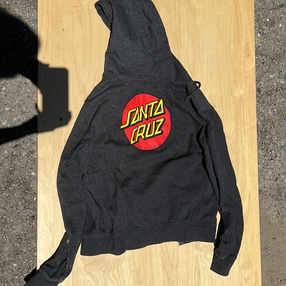 Santa Cruz Hoodie - Picture 3 of 3